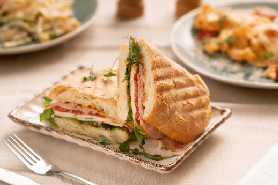 Italia sandwicherie Ath | Panini- Italia sandwicherie Ath | Panini-